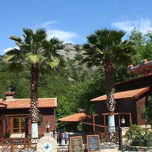 uyku-vadisi-hotel.kusadasihotels.org/